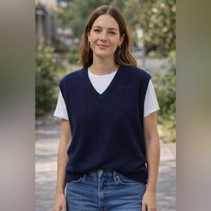 Rétro Navy Blue Sleeveless Sweater Vest size xlarge